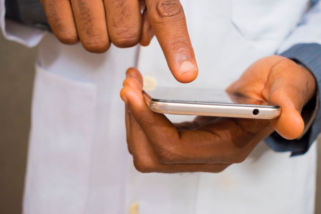 Training health care workers to prevent epidemics—with their smartphones